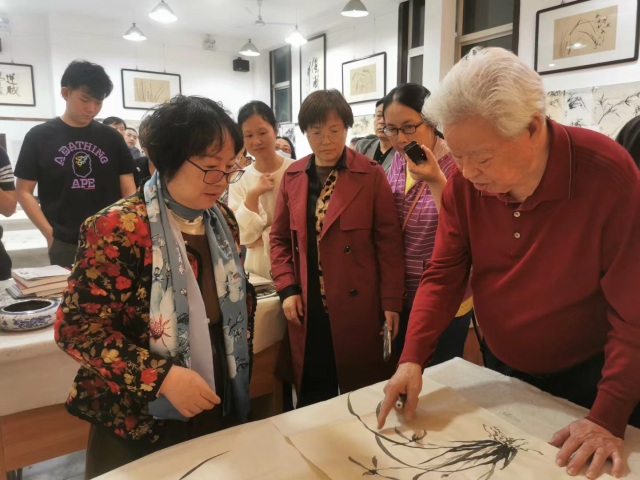 https://img2.danews.cc/upload/images/20250818/52b87cda3e096fa65d6cfa3dfc691318.jpg